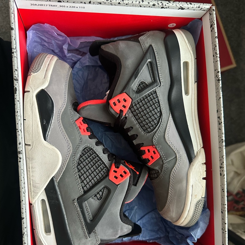 Jordan Women's Sneakers - Gray and Red - Picture 3 of 3